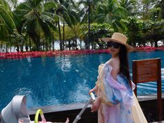 -三亚湾海居铂尔曼度假酒店