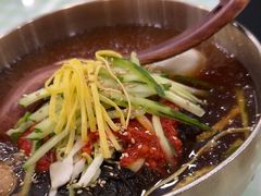 -服务大楼冷面(延大店)