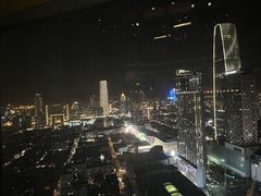 -唐拉雅秀酒店-西锦汇空中BBQ·思创餐厅