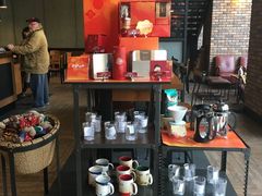 零售区-星巴克(杭州银泰城西一店)