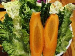 -野山舂·贵州现舂酸汤火锅(鸿通城店)