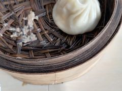 -老西白点心店