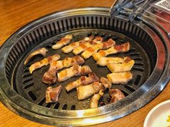 -豚豚猪村烤肉·韩国烤肉(总店)