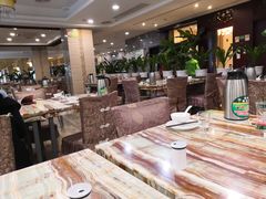 大堂-椿记烧鹅(叠彩店)