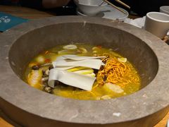 -云尊府云南菜·蒸汽石锅鱼(五棵松华熙店)