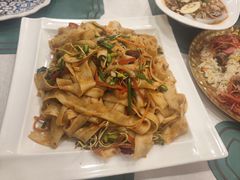 -巴格万美食园(达胜花苑店)