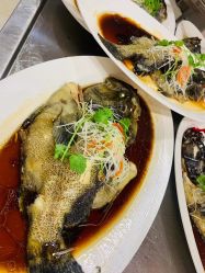-甘井子区冠豪主题婚礼酒店宴会厅(机场店)