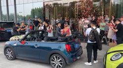 -喜乐汇·婚车(华润橡树湾3期店)