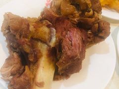 -泉福居酱骨头自助广场(南大街商业步行街店)