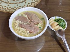 -一间楼牛羊肉泡馍馆(东一路店)