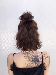 -HAIR CORNER