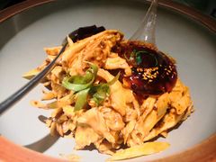 敲糖棒棒鸡-辛香汇·现炒川菜(淮海路百盛店)