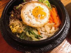 石锅拌饭-百年石锅饭·朝鲜族传统民餐