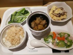 -华美国际月子会所(合生店)