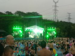 -珍珠泉水上世界