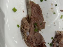 -民族手抓羊肉馆·滩羊手抓·烤全羊