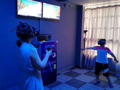 -VR 间客漫·PS电玩·虚拟现实包间游戏电竞(街道口店)