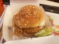 香辣鸡腿堡-肯德基(南京高铁1店)