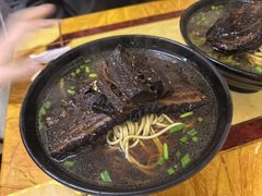 -小龙大肉面馆