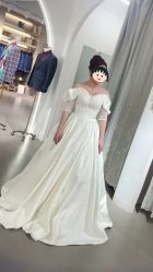 -艾米丽婚纱礼服