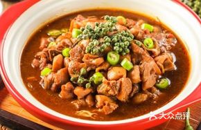 Green Sichuan Pepper Chicken Pot
