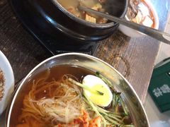 -韩风烤牛肉冷面店