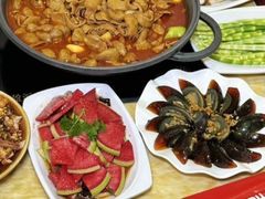 -彭记铁锅肥肠(东四总店)