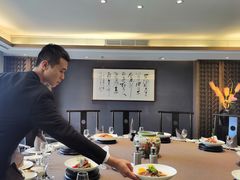 -梅花香里大酒店(郁金香路店)