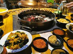 -梁山烤肉(榆林行者武松店)