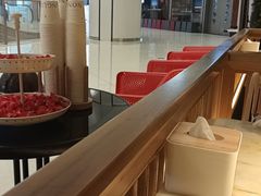 -弄堂里(滨江龙湖天街店)