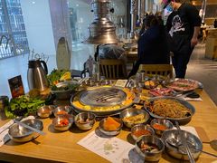 自助取餐区-姜虎东白丁烤肉(恒隆广场店)
