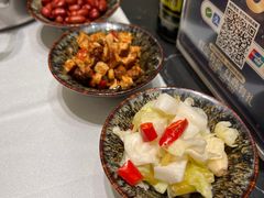 -红鼎豆捞·非遗鲍皇汤火锅(宝丰路店)