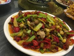 -江湖黑大兔(杨家坪店)