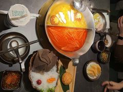 -湊湊火锅·茶憩(杭州湖滨银泰in77店)