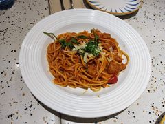-必胜客(WOW中央公园店)