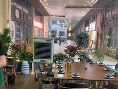 -三叔特色自贡菜(中海国际店)