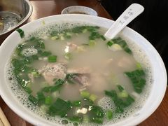 -三两春肚肺汤(崂山路店)