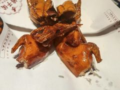 -鸽子侯·家宴·平价海鲜(市图书馆店)