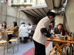 -沪西老弄堂面馆(定西路店)