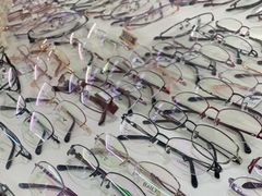 -三叶眼镜城(八佰伴店)