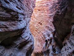 -天山神秘大峡谷