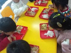 -瑞丁熊原版阅读(大华校区)