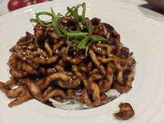 京酱肉丝-皇城根·鲁菜济南菜·吊炉烤鸭·炒鸡鱼头(济南旗舰店)