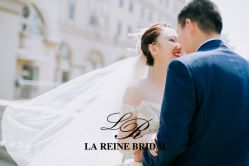 点击看大图 -拉瑞娜LaReine婚纱礼服高级定制
