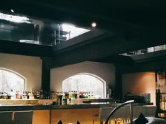 -穹六人间 people 6(岳阳路店)