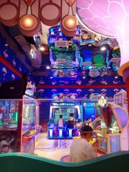 -Qmiss家庭娱乐中心(恒隆广场店)