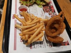 -The Habit Burger Grill 哈比特汉堡(爱琴海店)