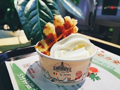 华夫冰淇淋-肯德基(成都机场T2到达精选店)