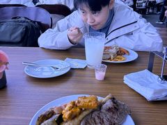-东方明珠·空中旋转餐厅