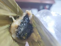 芝麻花生-夹江老头叶儿粑(石雁儿小区店)